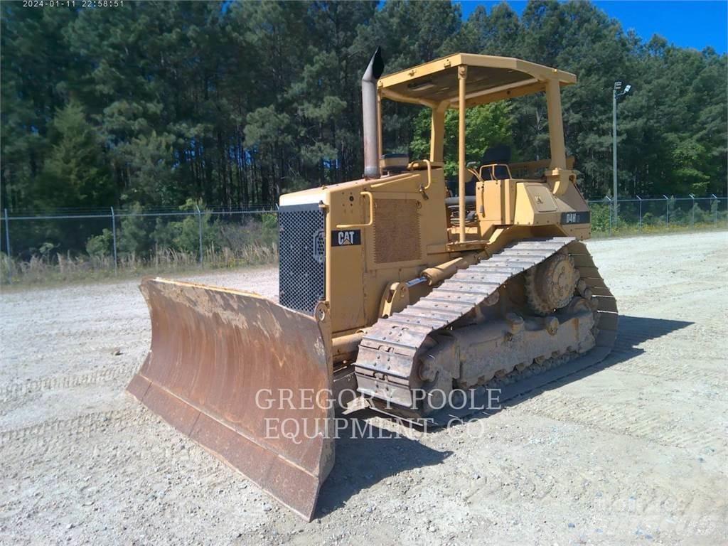 CAT D4HIIIXL Buldožerji goseničarji