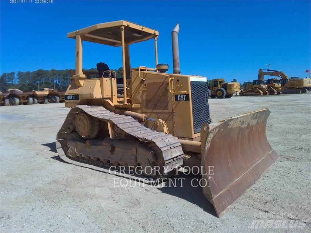 CAT D4HIIIXL Buldožerji goseničarji