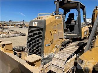 CAT D4K2 Buldožerji goseničarji