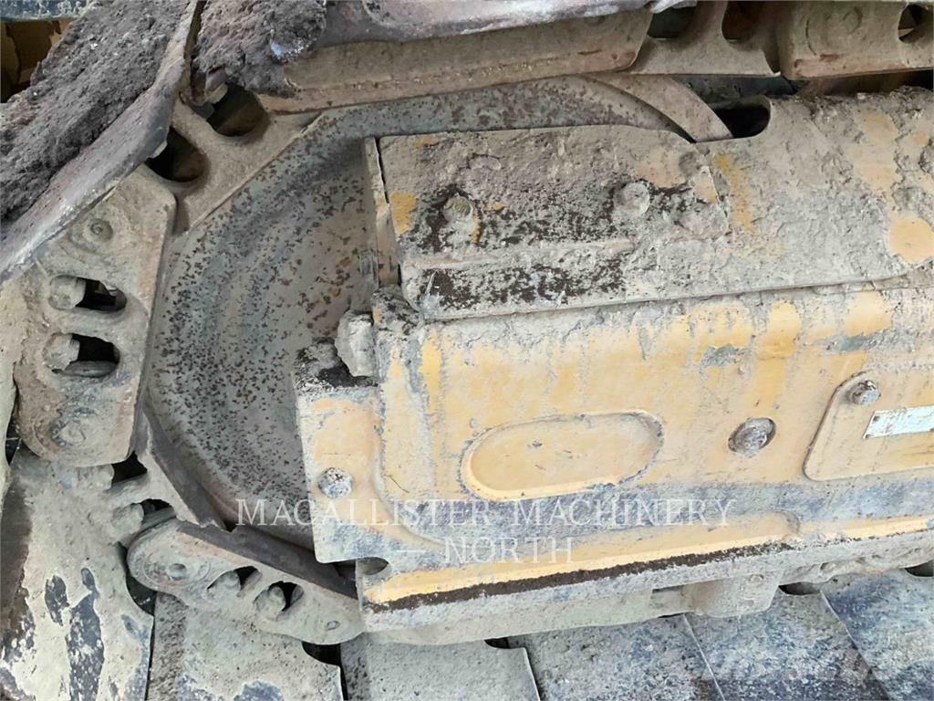 CAT D4K2X 4F Buldožerji goseničarji