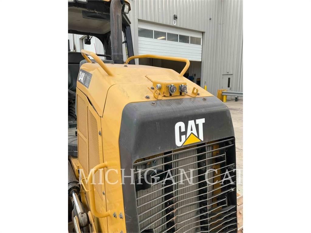 CAT D4K2X Z2 Buldožerji goseničarji