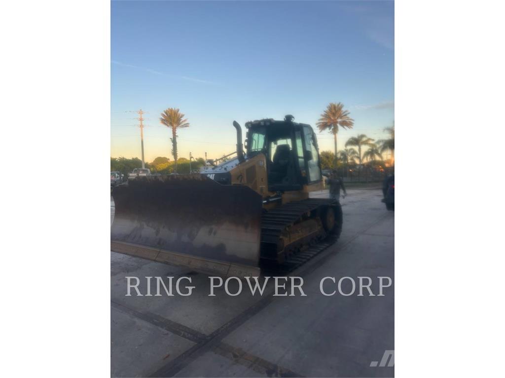 CAT D4VPEW Buldožerji goseničarji