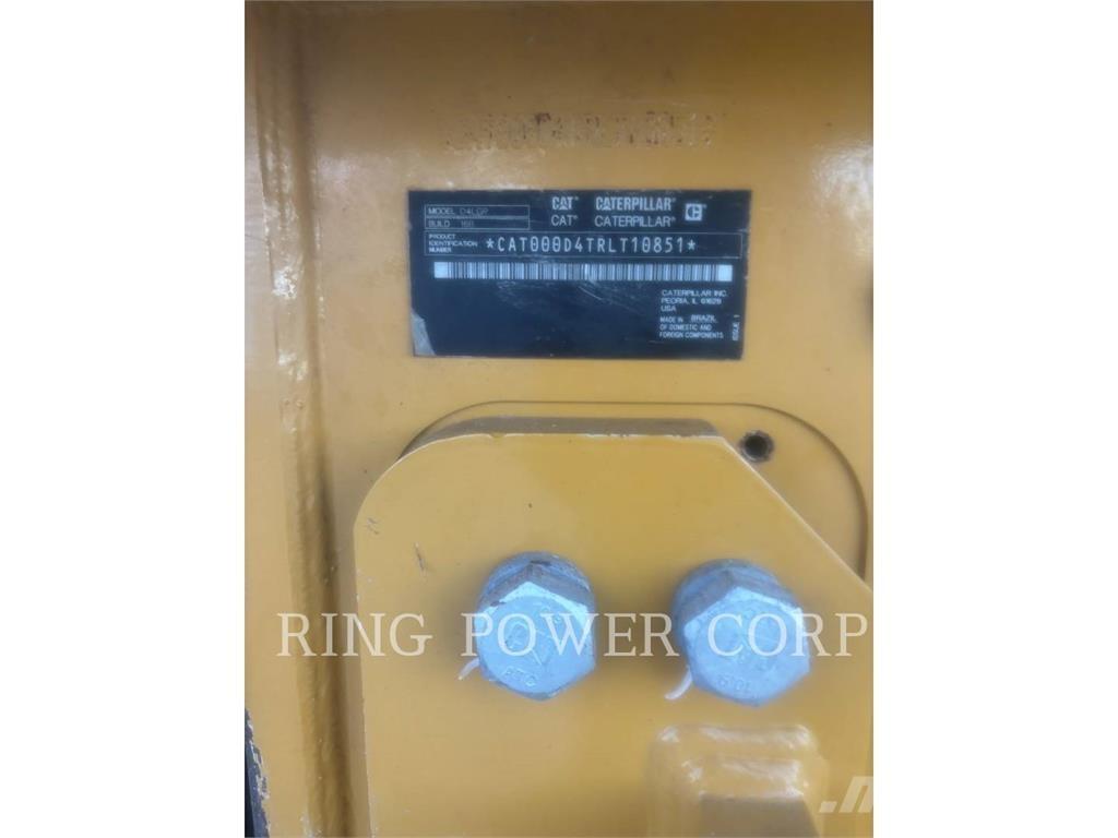 CAT D4VPEW Buldožerji goseničarji