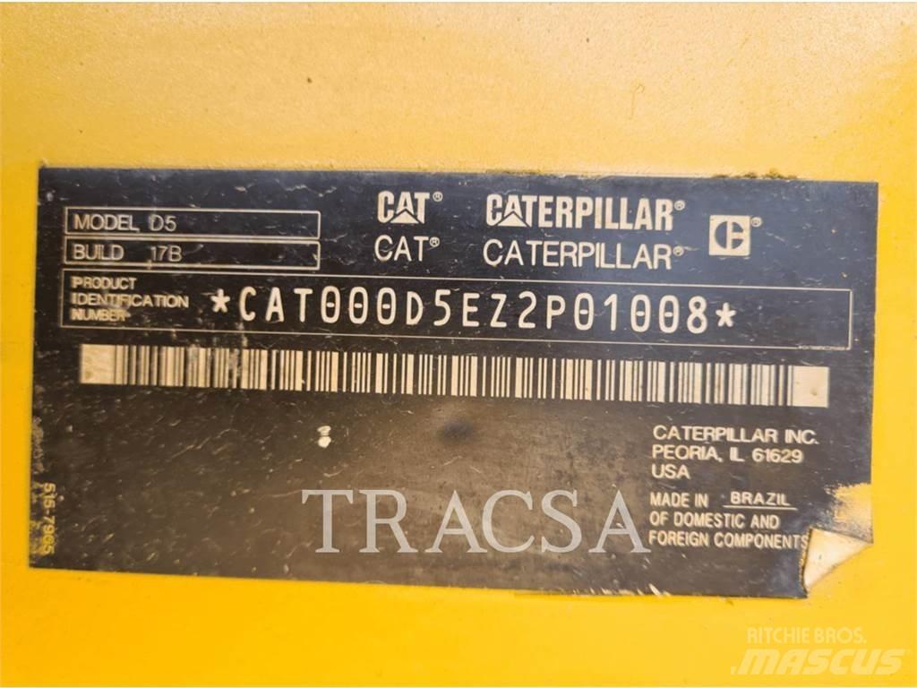 CAT D5 Buldožerji goseničarji