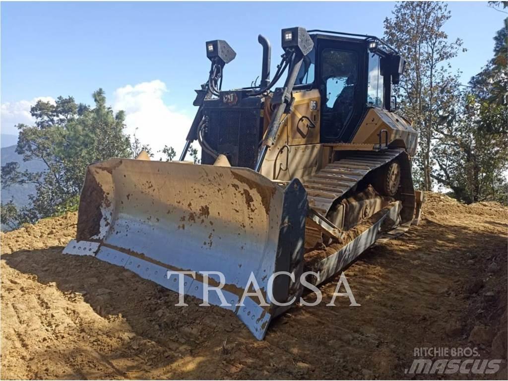 CAT D5 Buldožerji goseničarji