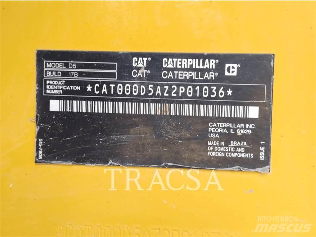 CAT D5 Buldožerji goseničarji