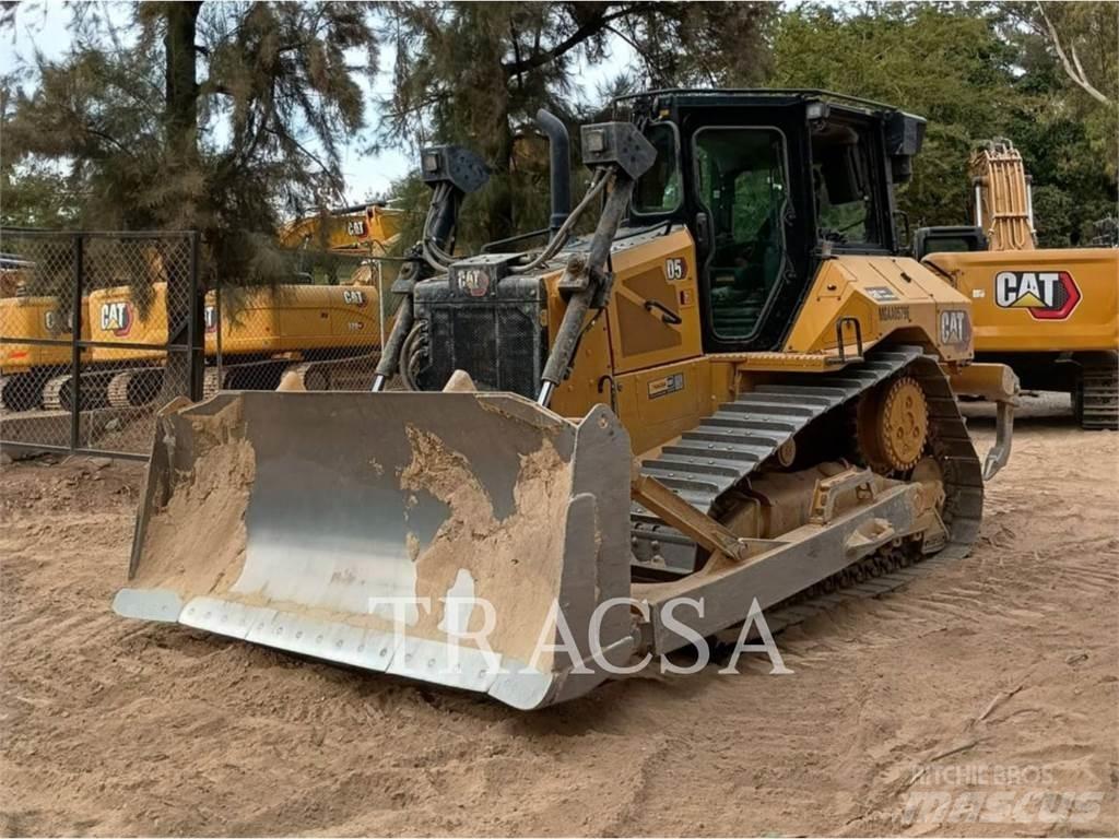 CAT D5 Buldožerji goseničarji