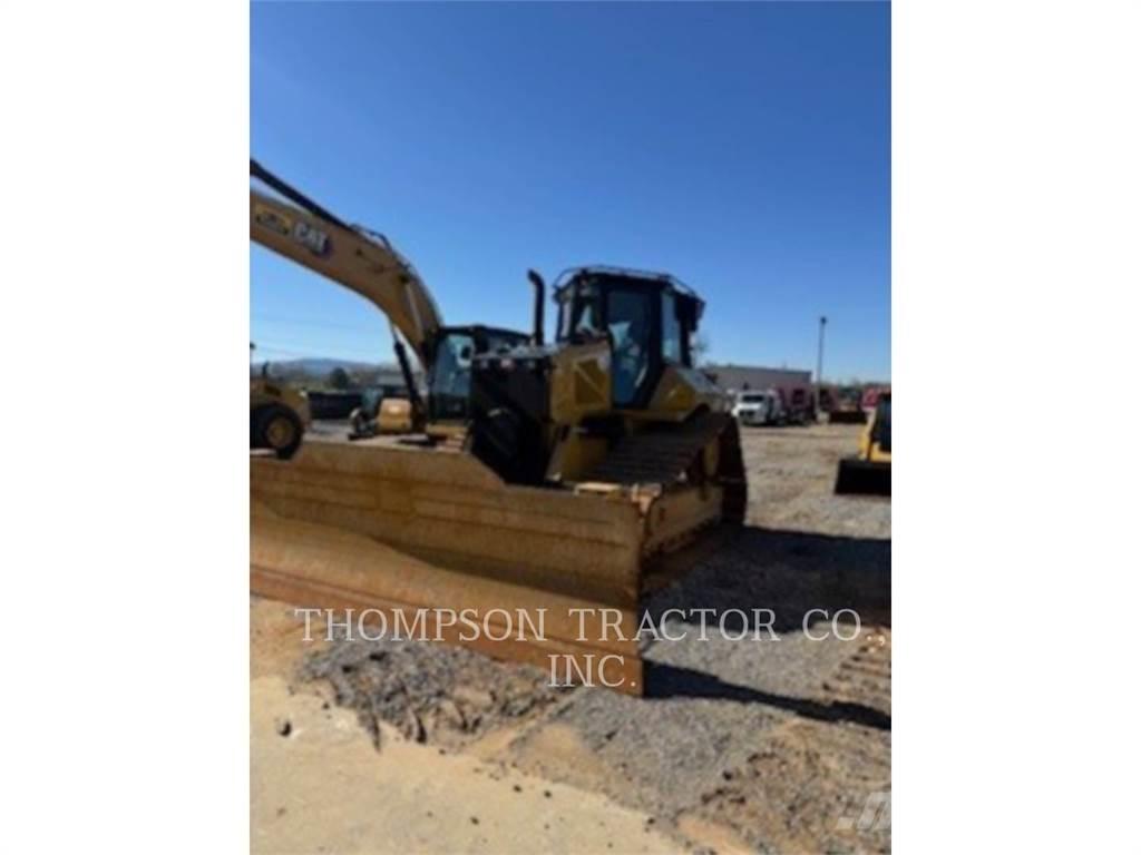 CAT D5 Buldožerji goseničarji