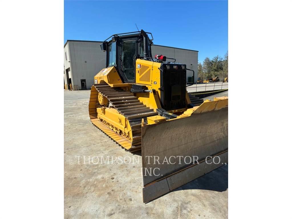 CAT D5 Buldožerji goseničarji