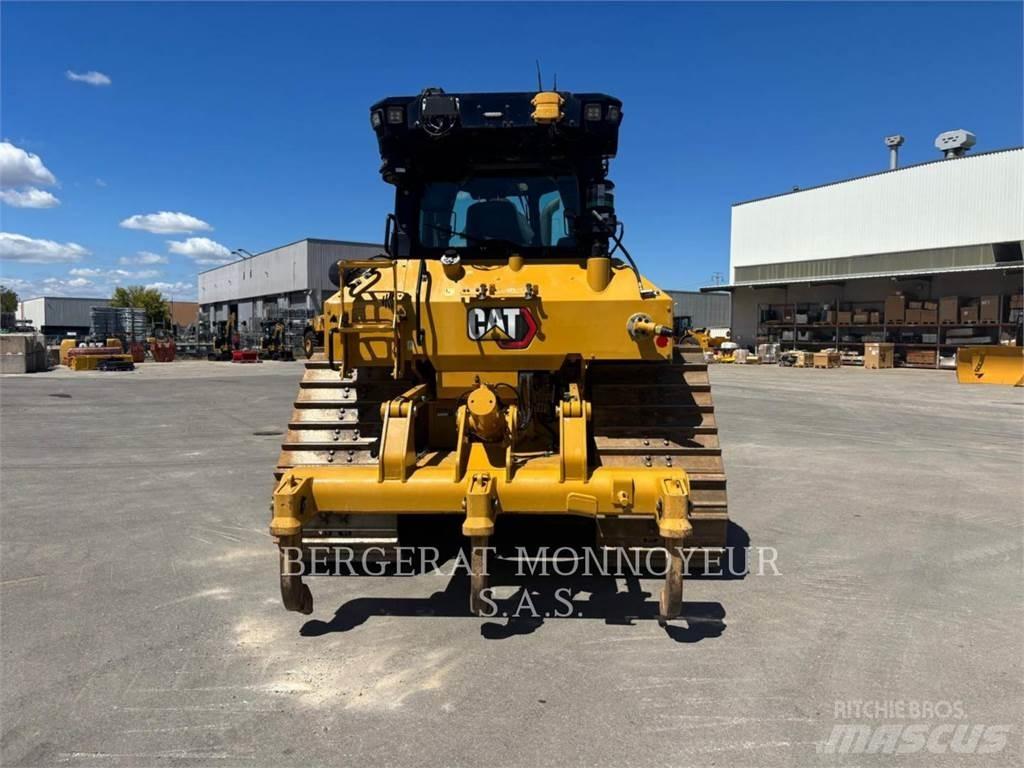 CAT D5 Buldožerji goseničarji
