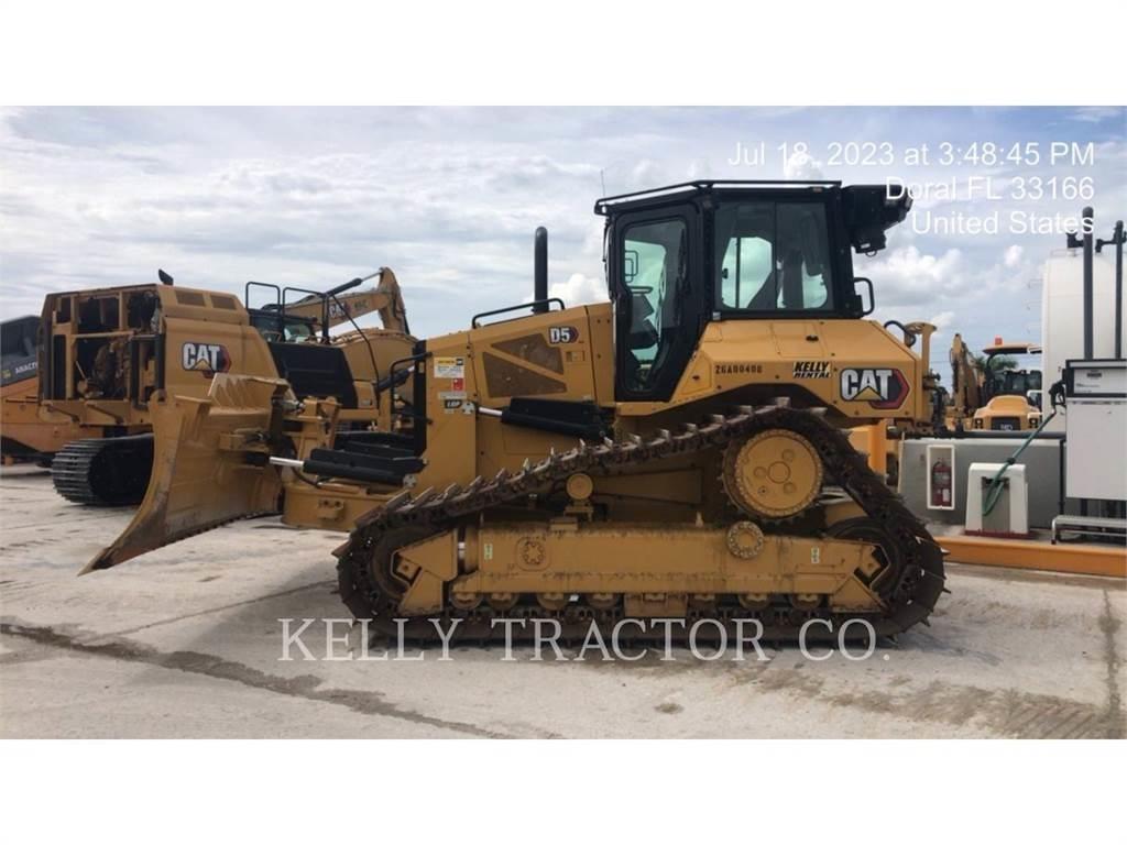 CAT D5 Buldožerji goseničarji