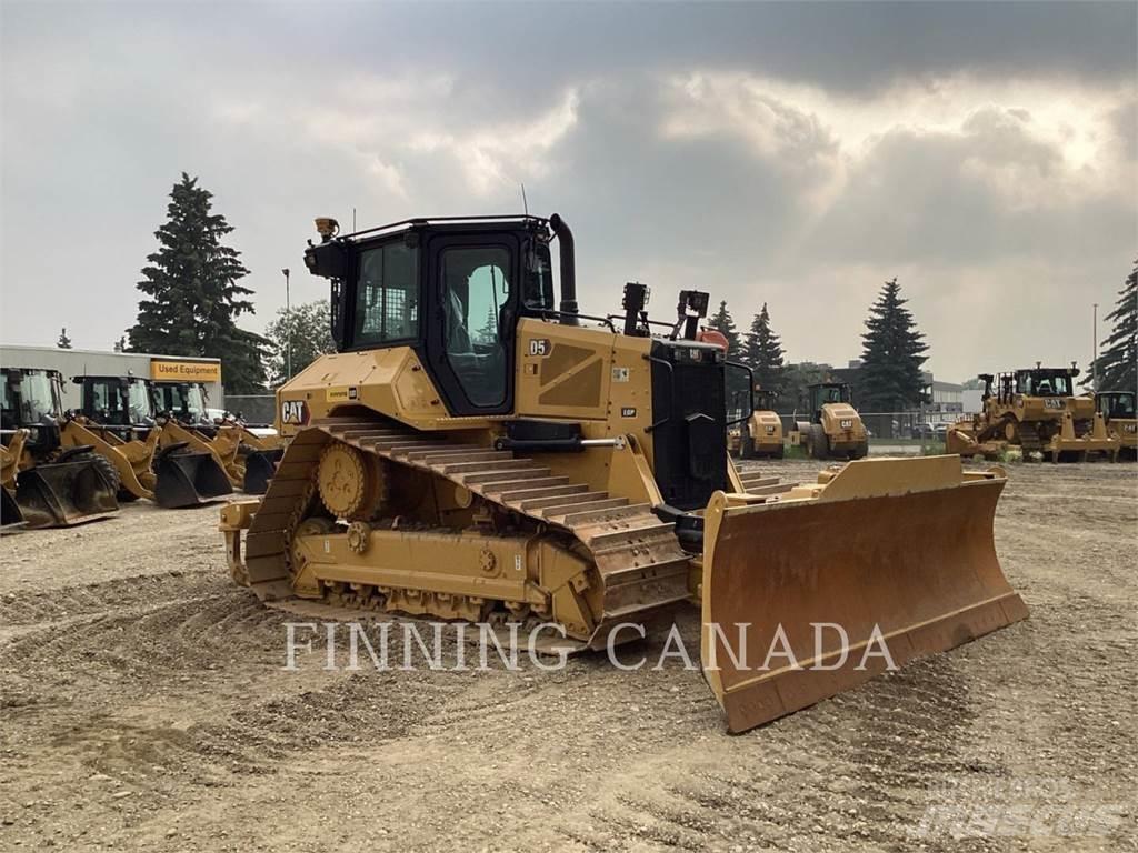 CAT D5-17 Buldožerji goseničarji