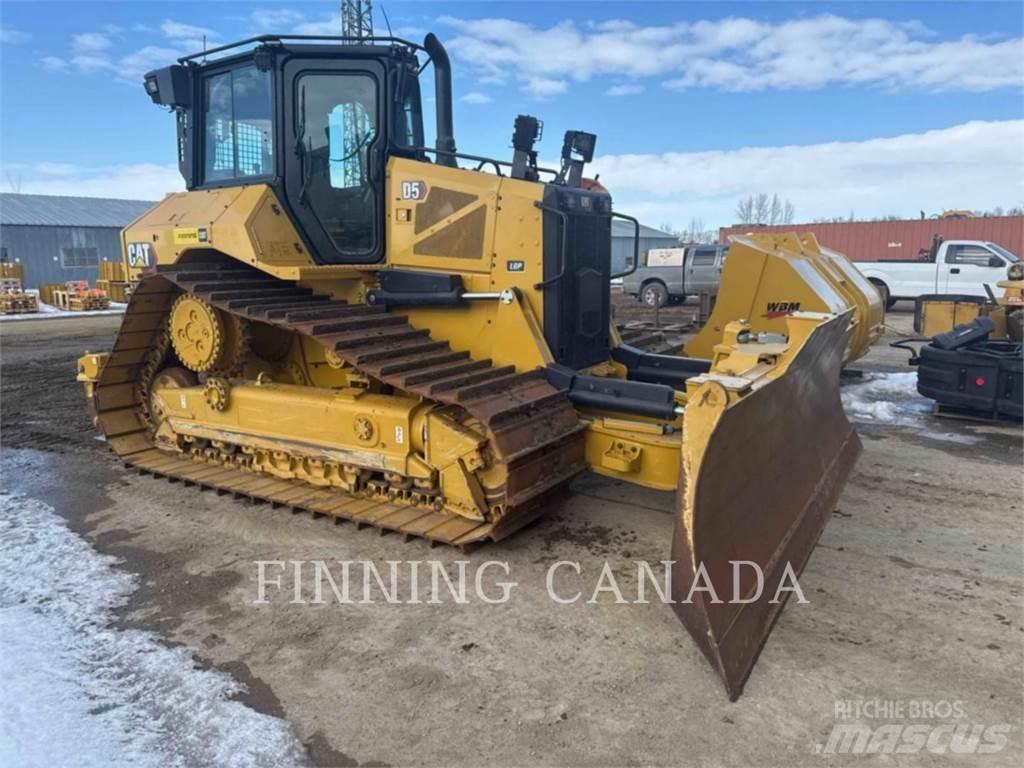 CAT D5-17 Buldožerji goseničarji