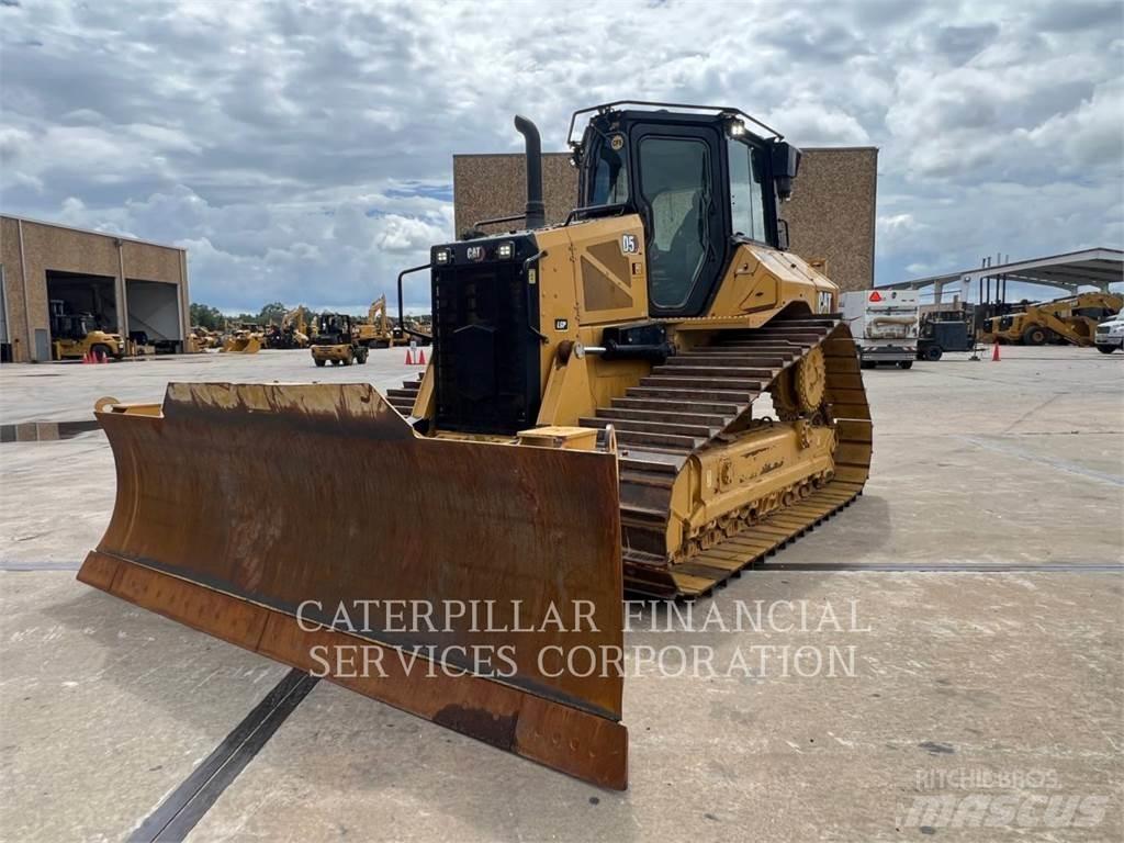 CAT D5-17VP Buldožerji goseničarji