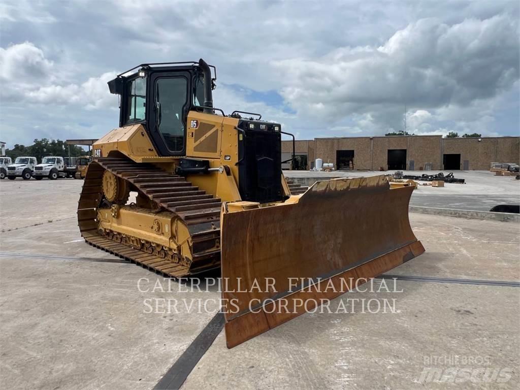 CAT D5-17VP Buldožerji goseničarji
