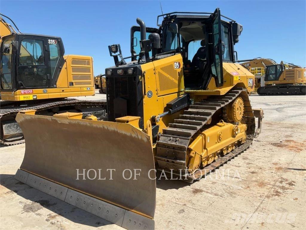 CAT D5-17VP Buldožerji goseničarji