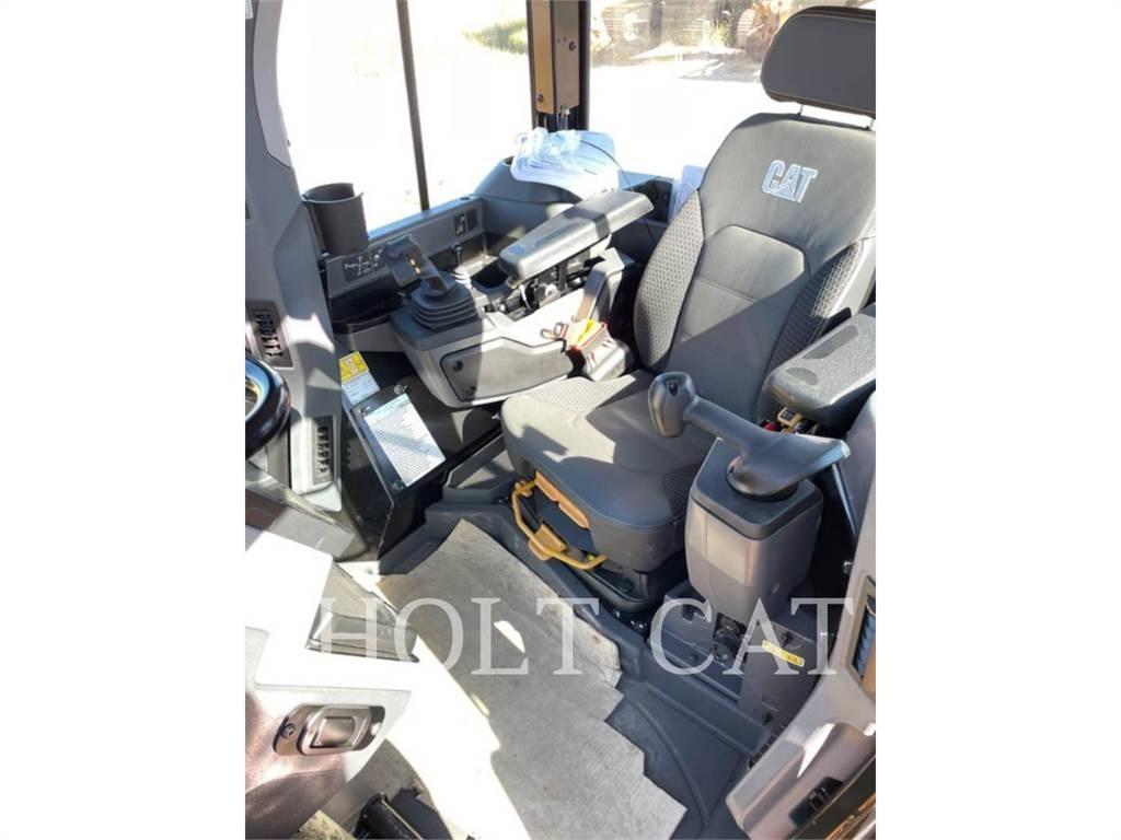 CAT D5 LGP Buldožerji goseničarji