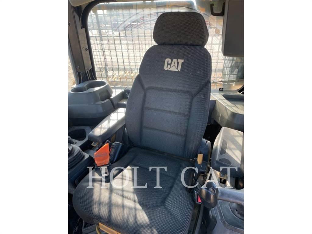 CAT D5 LGPVP Buldožerji goseničarji