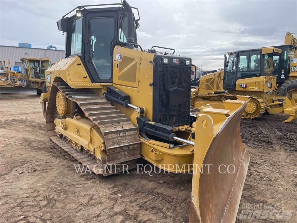 CAT D5 VP Buldožerji goseničarji