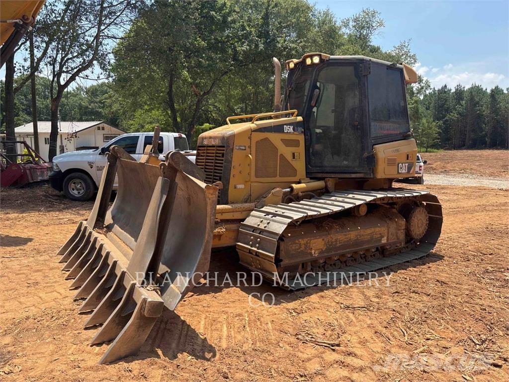 CAT D5K LGP Buldožerji goseničarji