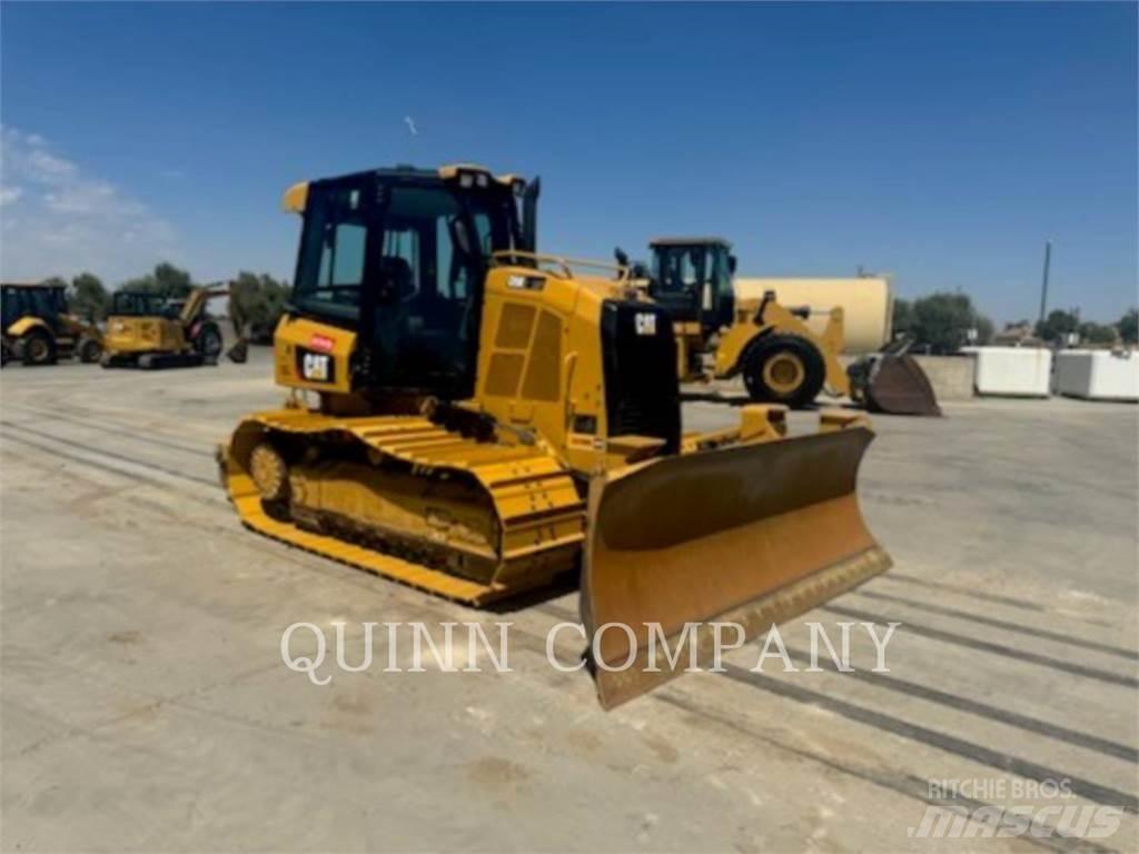 CAT D5K2 Buldožerji goseničarji