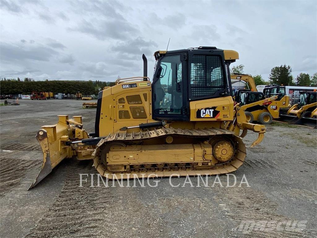 CAT D5K2 Buldožerji goseničarji