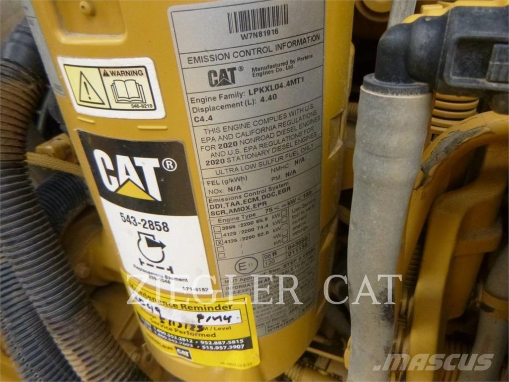 CAT D5K2 Buldožerji goseničarji
