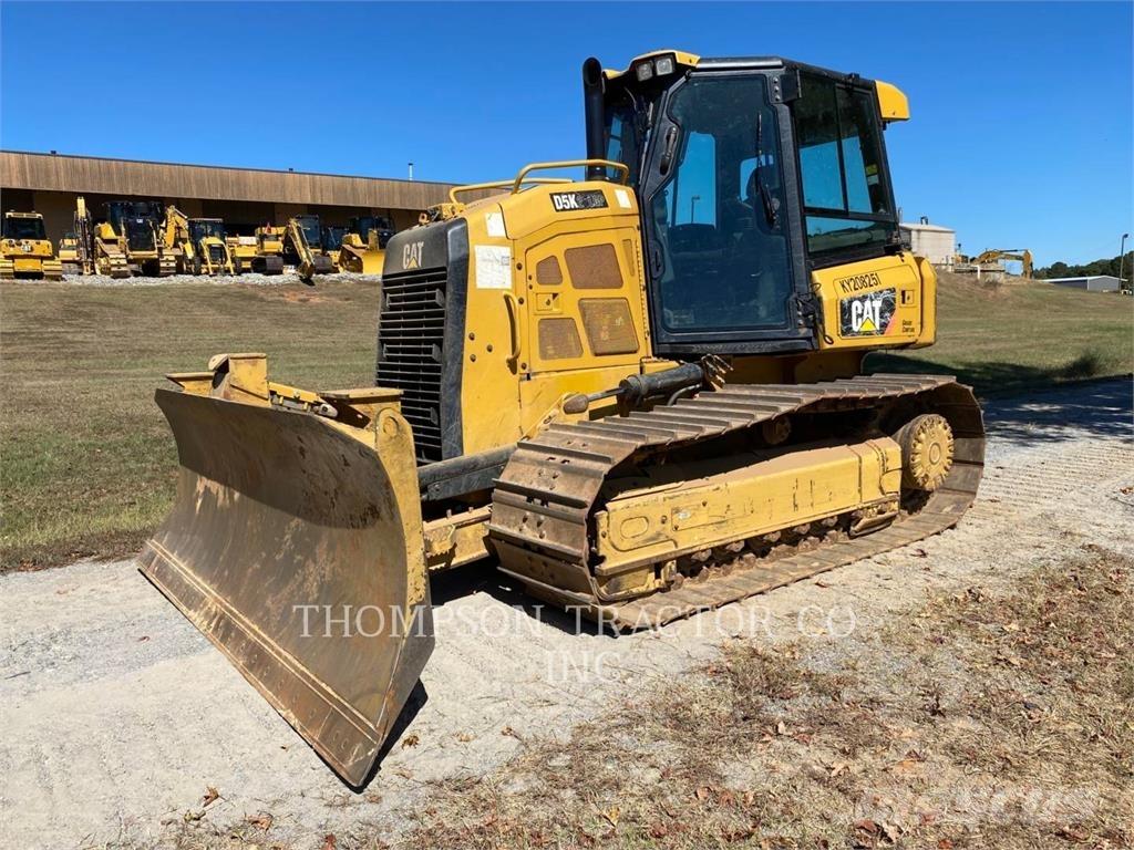 CAT D5K2 LGP Buldožerji goseničarji