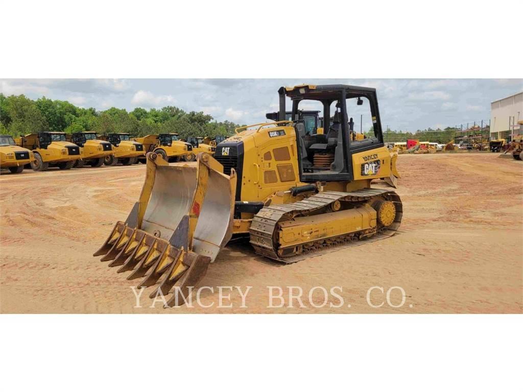 CAT D5K2 XL Buldožerji goseničarji