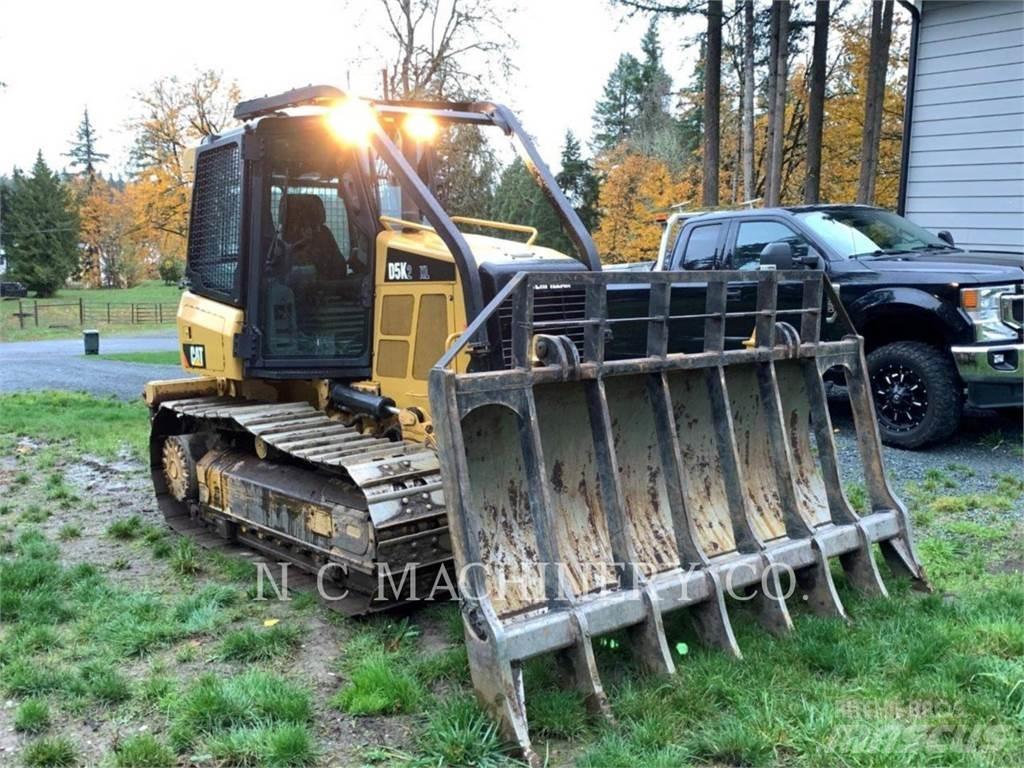 CAT D5K2 XLCB Buldožerji goseničarji