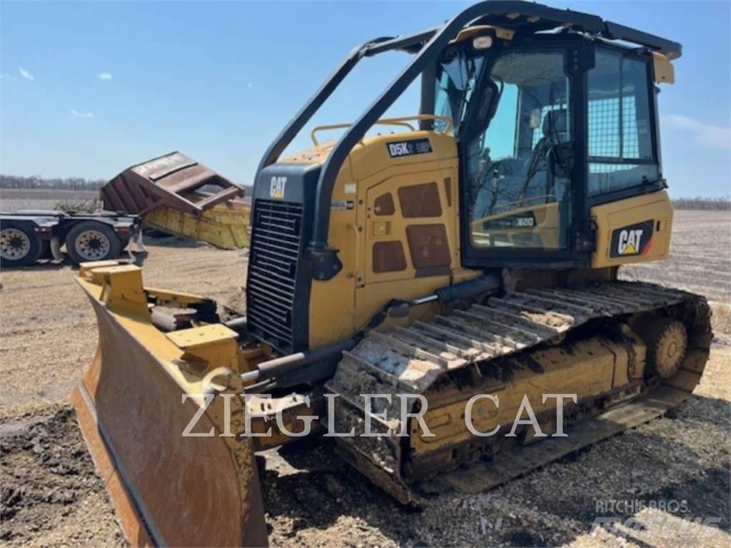CAT D5K2LGP Buldožerji goseničarji