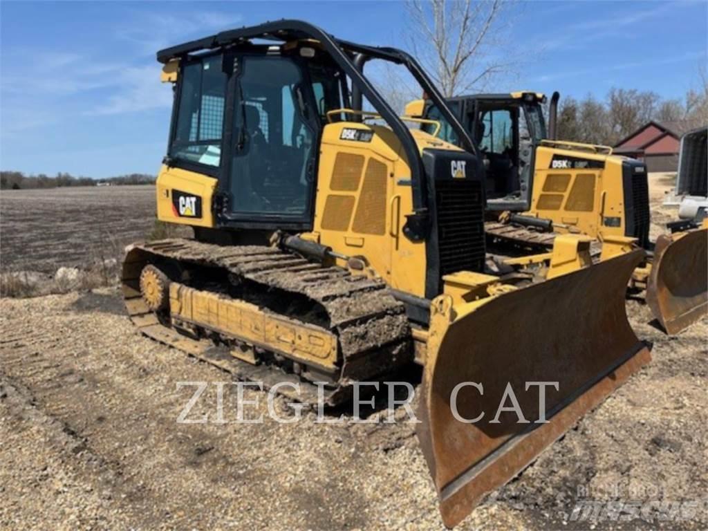 CAT D5K2LGP Buldožerji goseničarji