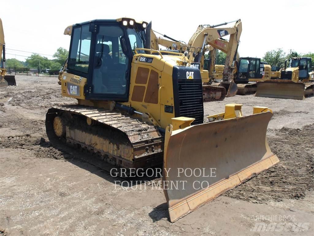 CAT D5K2LGP Buldožerji goseničarji