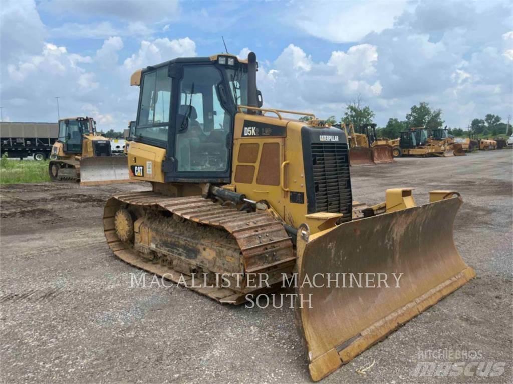 CAT D5K2LGP Buldožerji goseničarji