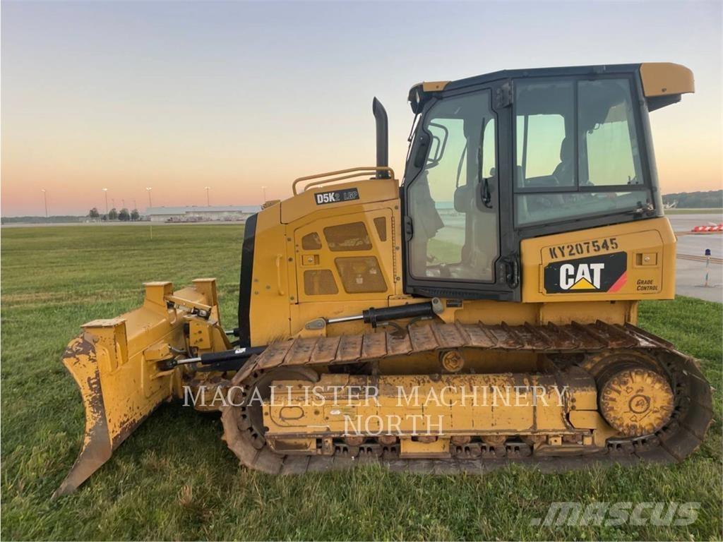 CAT D5K2LGP Buldožerji goseničarji