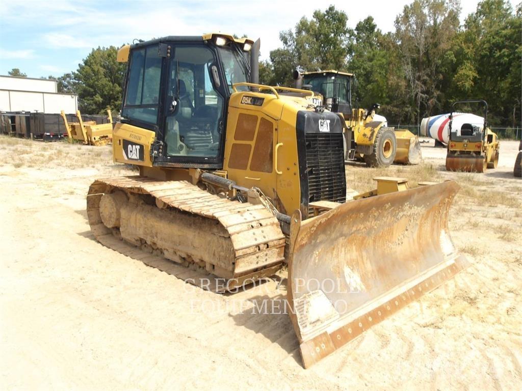CAT D5K2LGP Buldožerji goseničarji