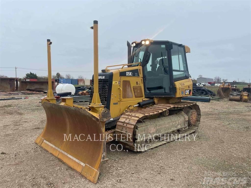 CAT D5K2XL Buldožerji goseničarji