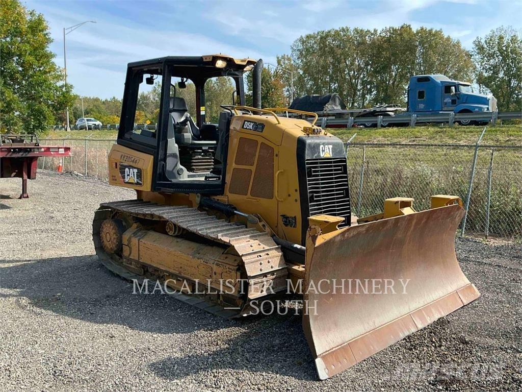 CAT D5K2XL Buldožerji goseničarji