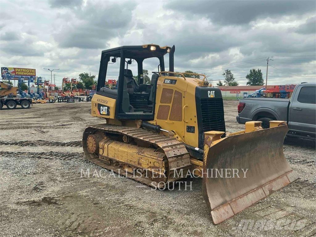 CAT D5K2XL Buldožerji goseničarji