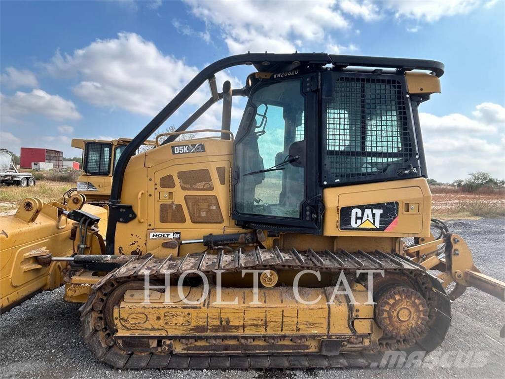 CAT D5K2XL Buldožerji goseničarji