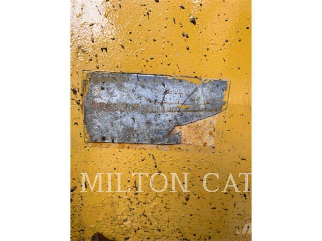 CAT D5NLGP Buldožerji goseničarji