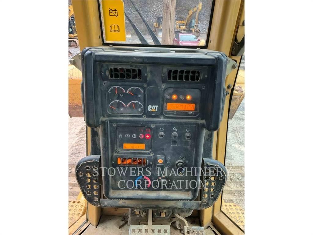 CAT D5NXL Buldožerji goseničarji