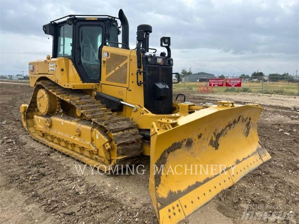 CAT D6 Buldožerji goseničarji