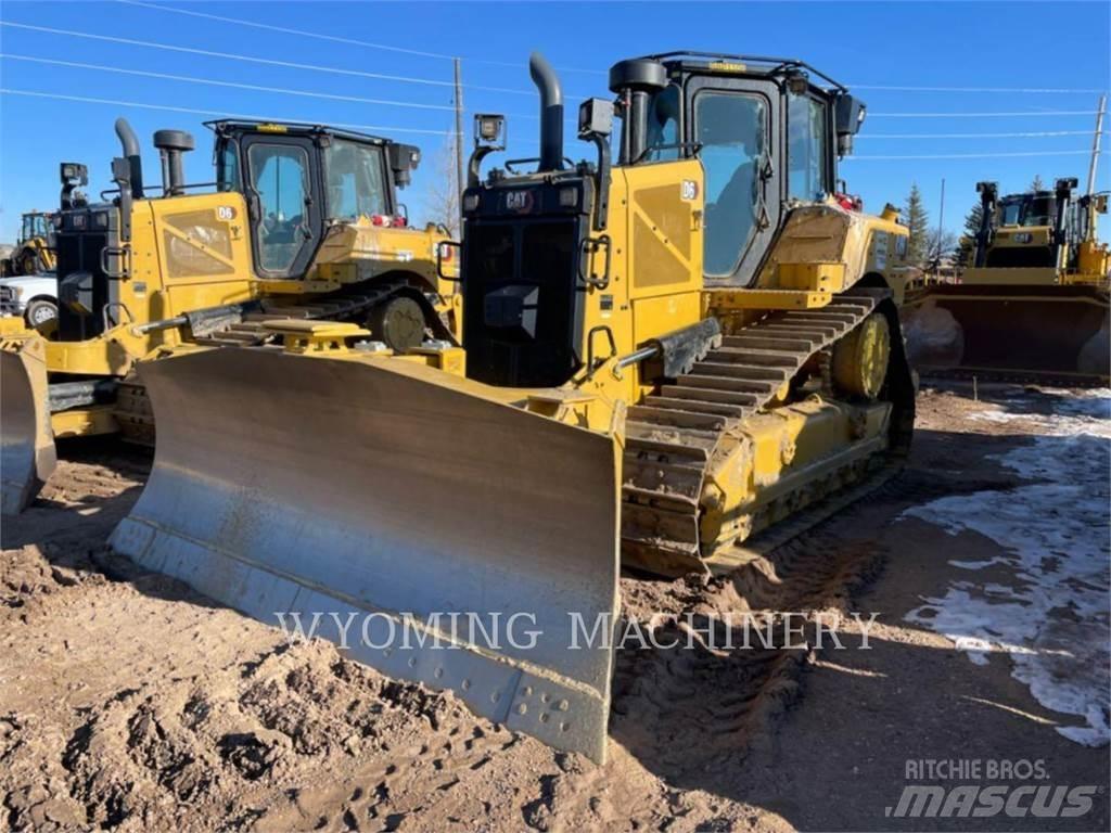 CAT D6 Buldožerji goseničarji