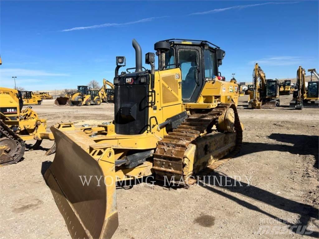 CAT D6 Buldožerji goseničarji