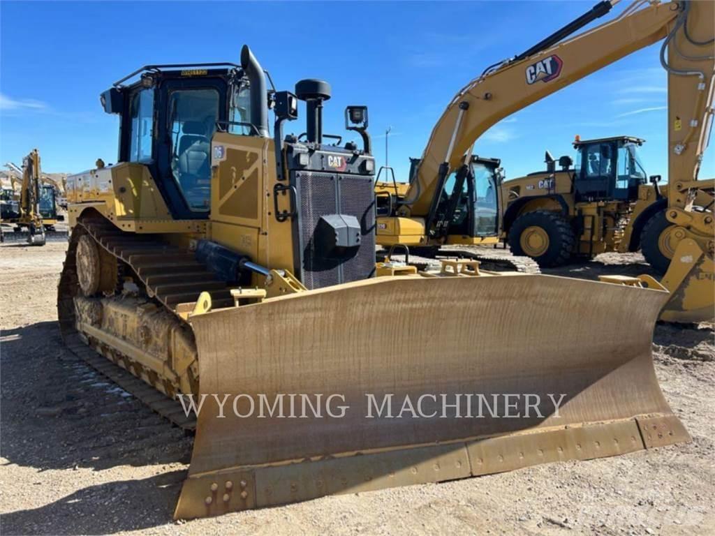 CAT D6 Buldožerji goseničarji