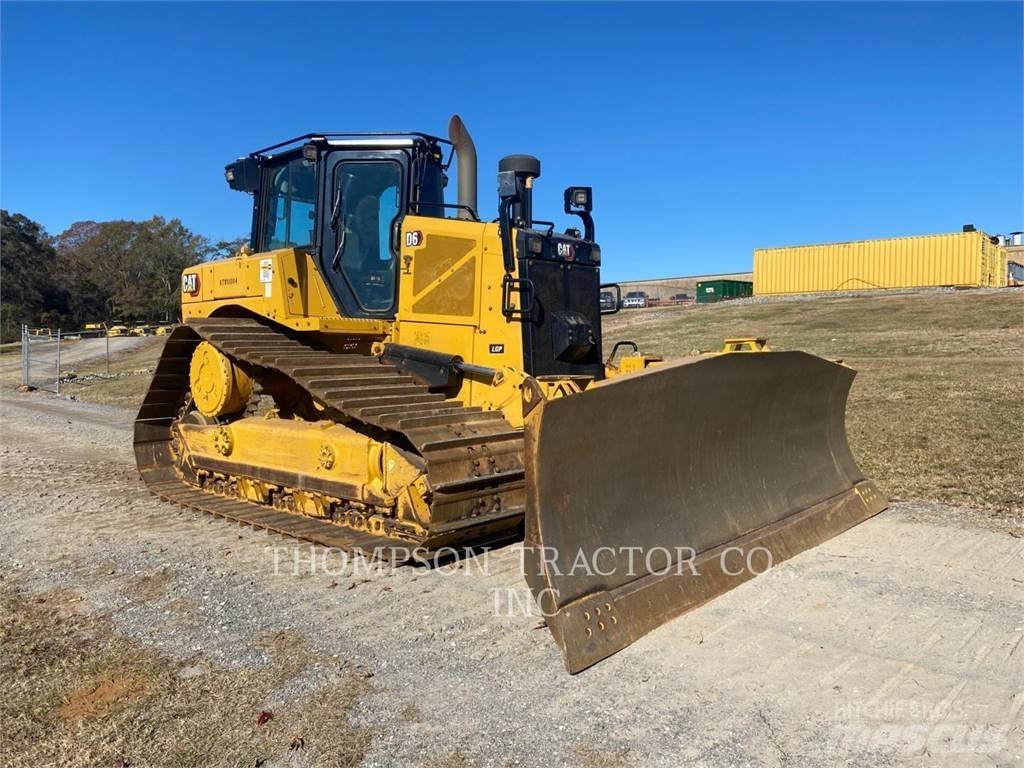CAT D6 Buldožerji goseničarji