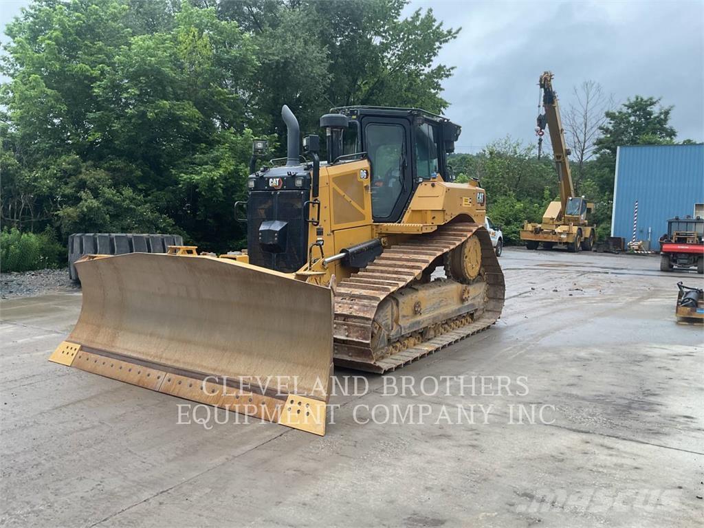 CAT D6 Buldožerji goseničarji