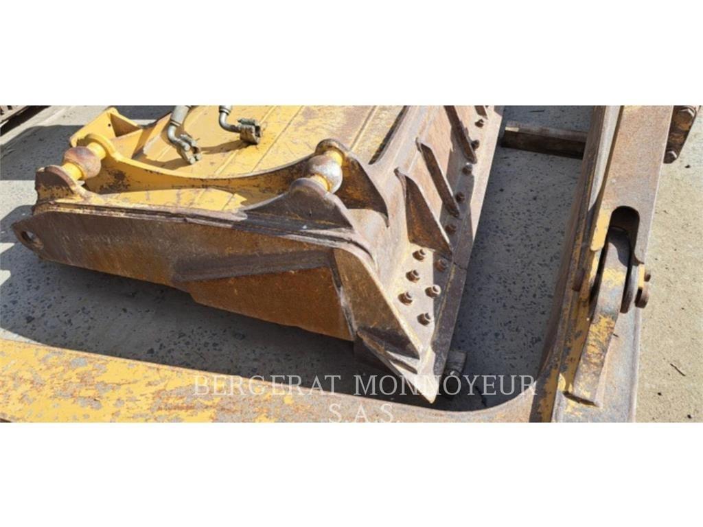 CAT D6-20 Buldožerji goseničarji
