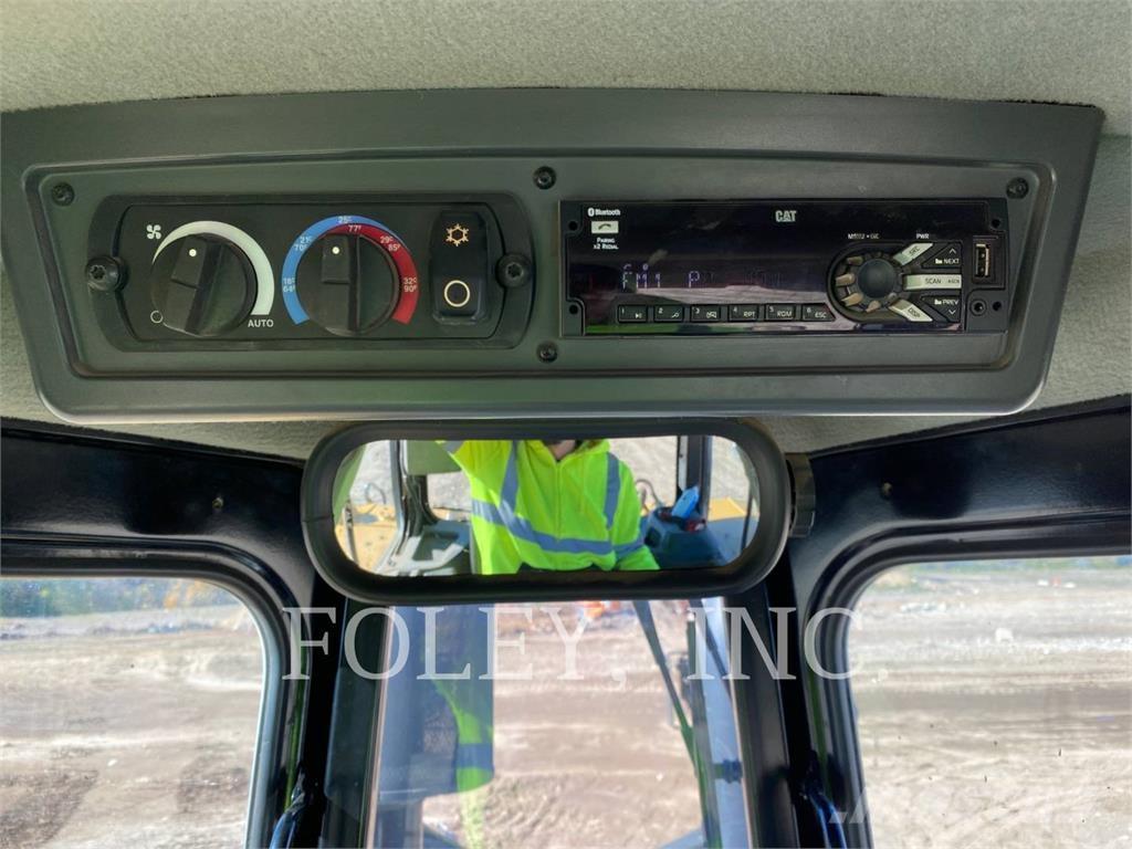 CAT D6-20 Buldožerji goseničarji